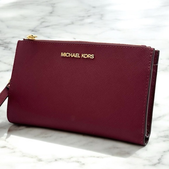 Michael Kors Large Jet Set Travel Double Zip Wallet Dark Cherry - Picture 3 of 9